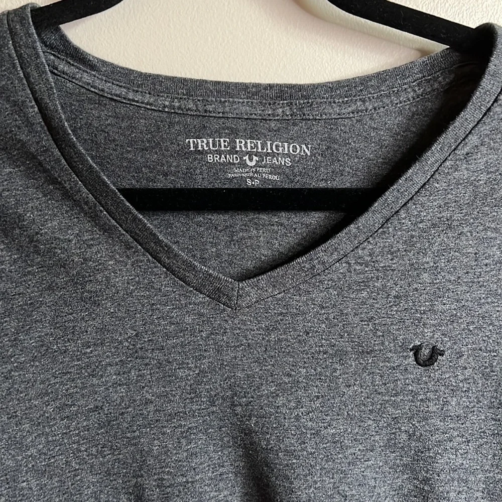 true religion v neck